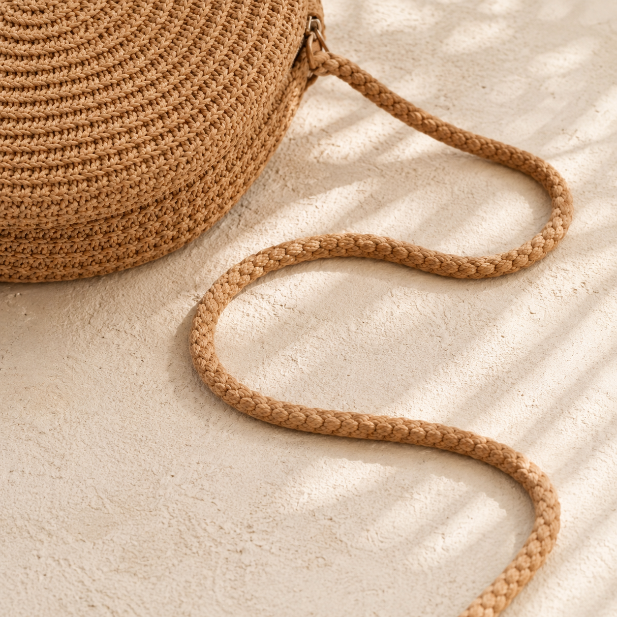 Isla Rond™ | Petit sac bandoulière tressé